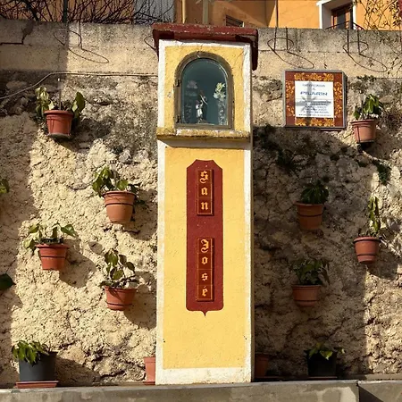 San Jose בית הארחה Naval