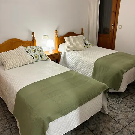 San Jose בית הארחה *