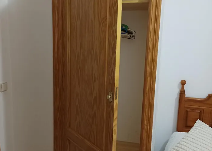 ゲストハウス San Jose Naval