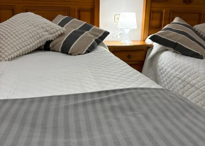 ゲストハウス San Jose Naval